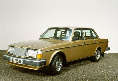 1975 volvo 264.